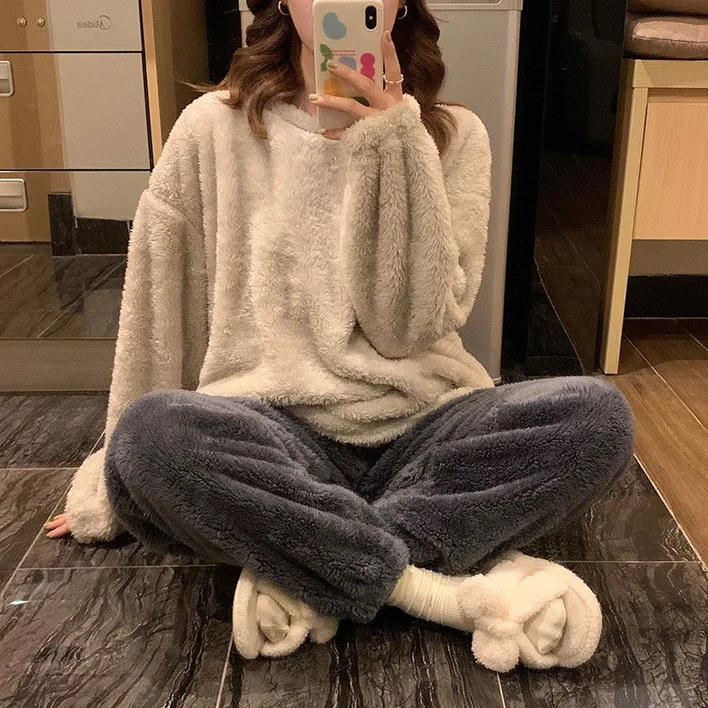 Winter 2 Piece Sets Thermal Fleece Solid Women's Pajama Sets